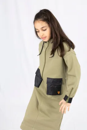 Adaptive Kids Hoodie Dress with Front Zipper & Easy-Undressing Sleeves
