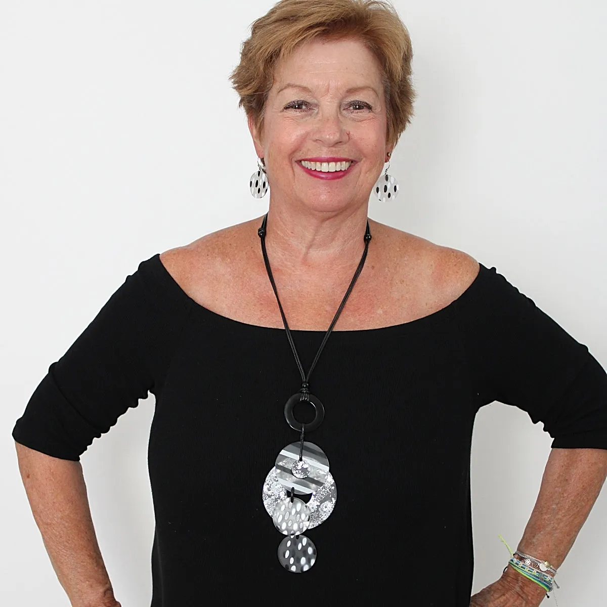 Black and White Marissa Pendant Necklace