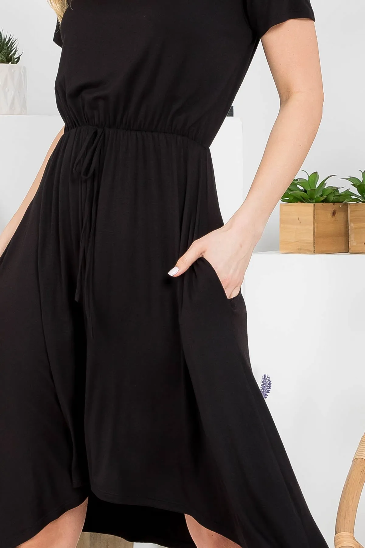 BLACK ROUND NECK DRAW STRING ASYMMETRICAL DRESS