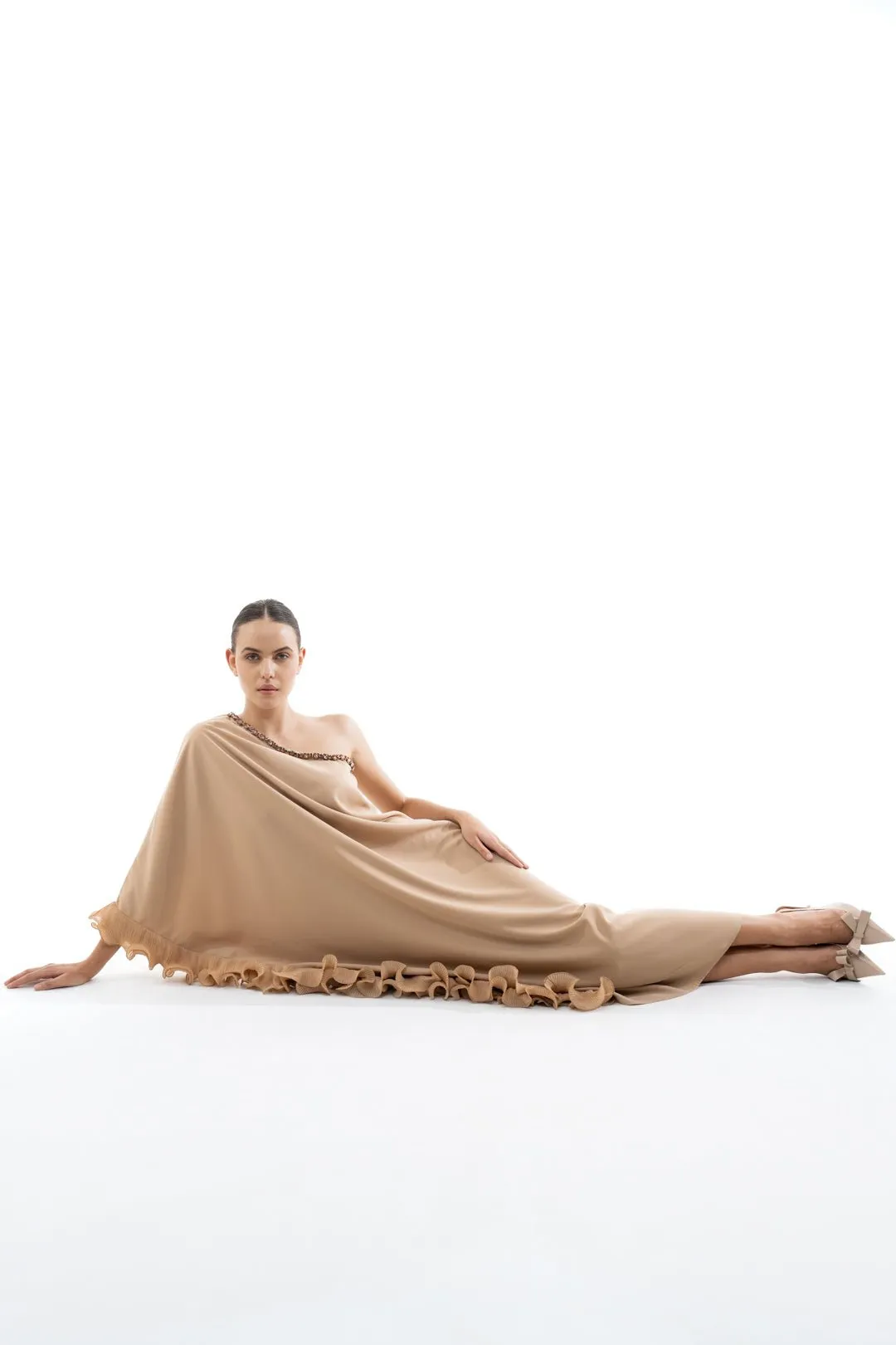 EMBELISHED ONE SHOULDER DRESS