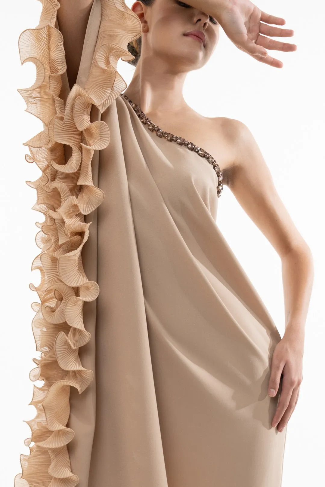 EMBELISHED ONE SHOULDER DRESS