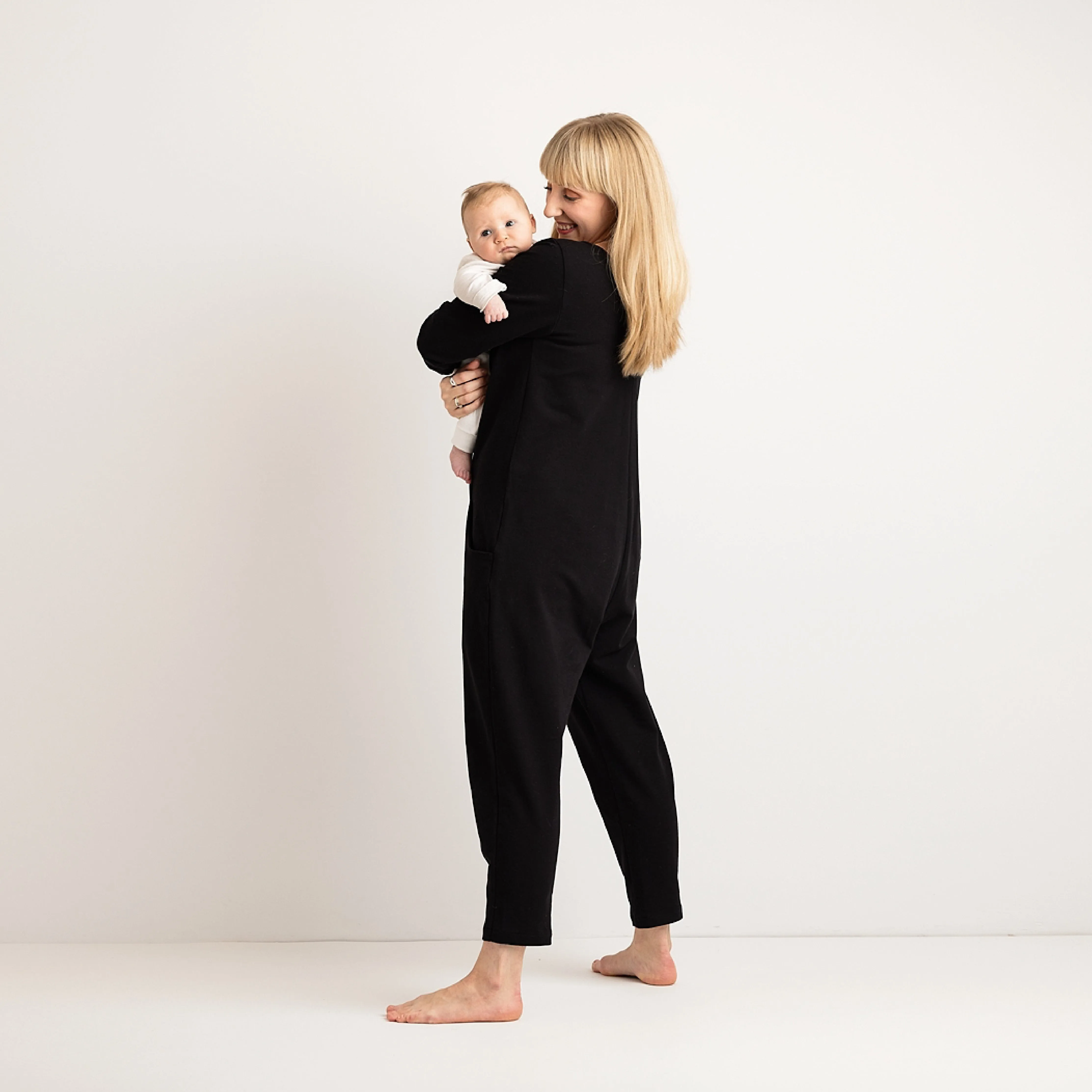 Etta Jumpsuit - Maternity Jumpsuit & Breastfeeding Jumpsuit - Black