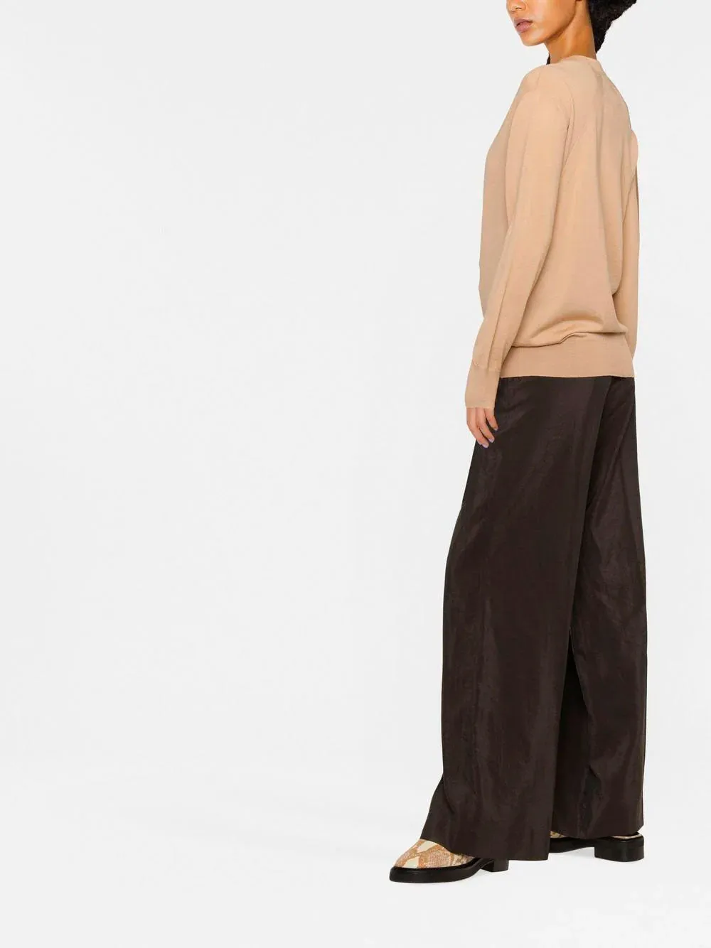 Fine-knit wool jumper