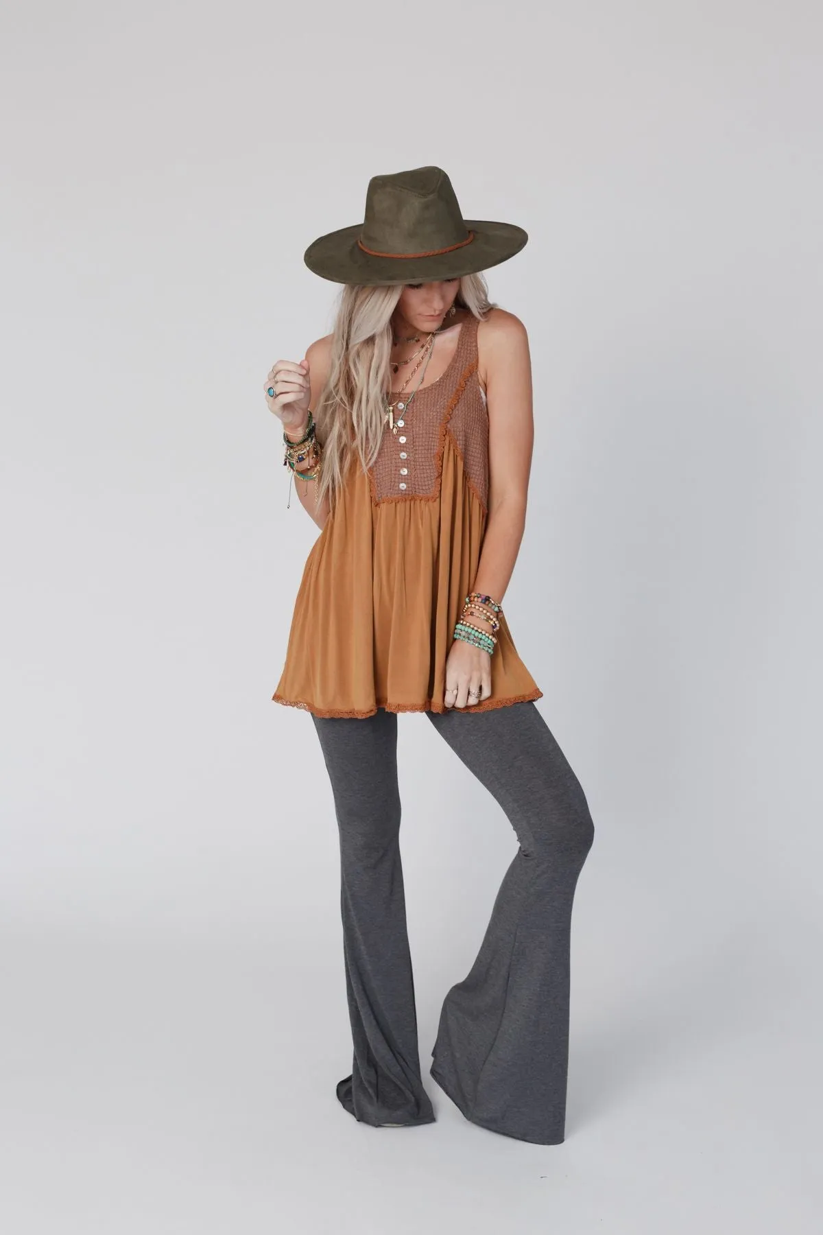 Friday Feelings Babydoll Top - Mocha