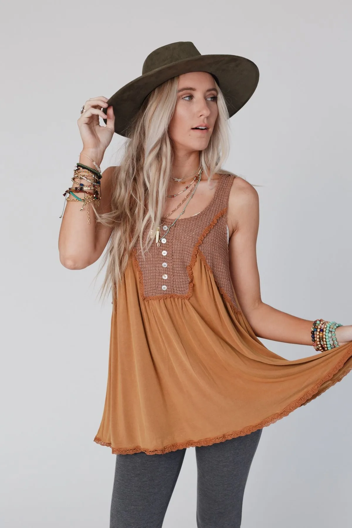 Friday Feelings Babydoll Top - Mocha