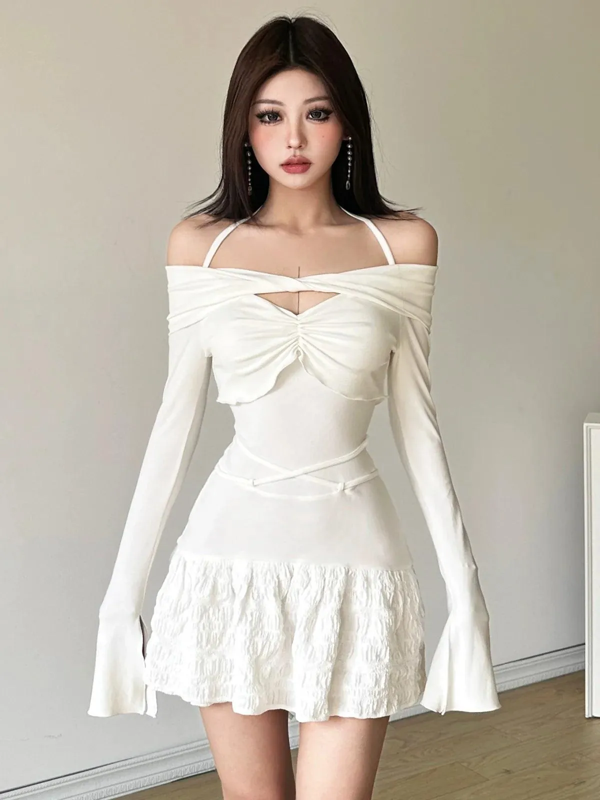 Kliou Winter Halter Dress: Elegant Street-Style Fashion