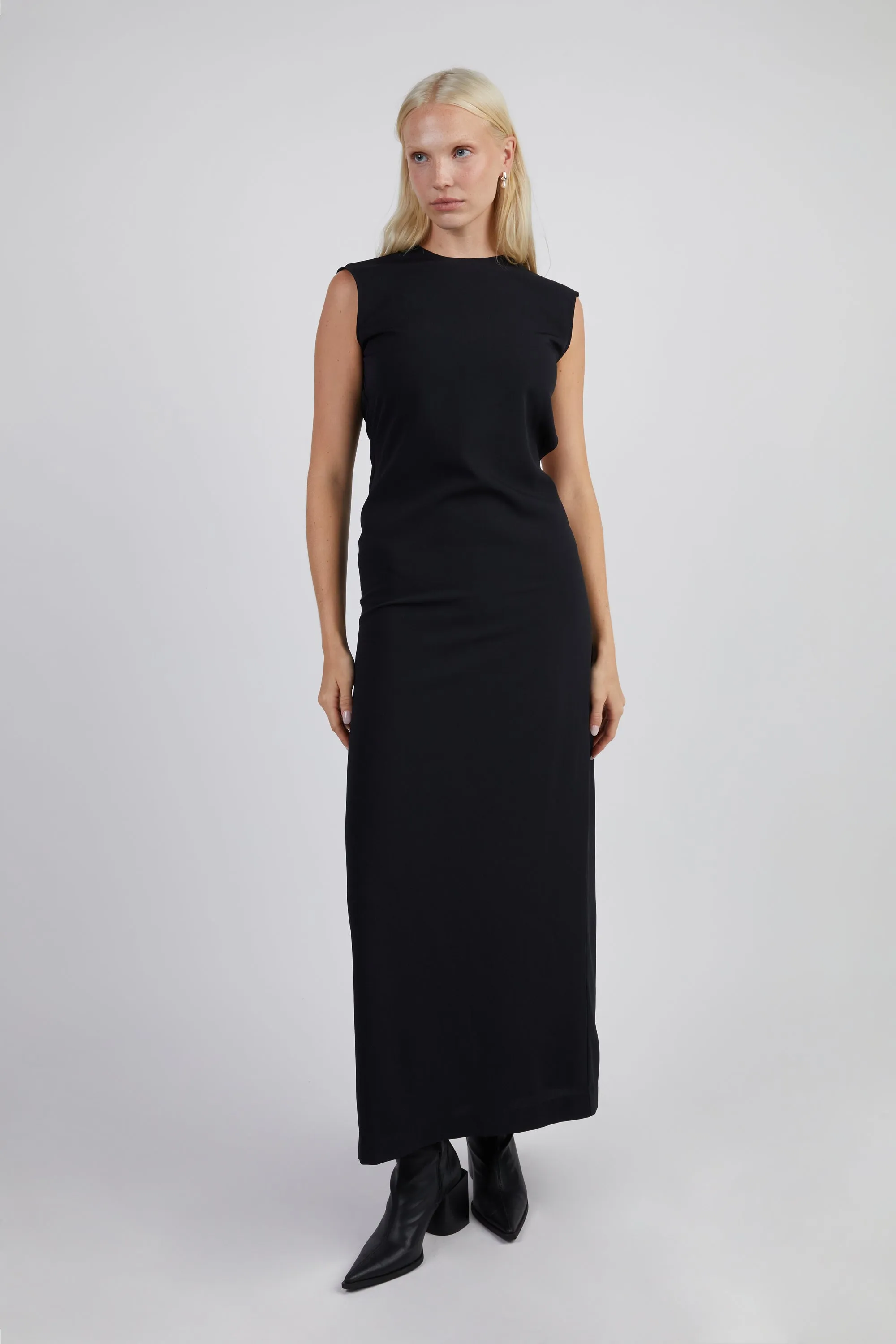 MAXI DRESS WITH OPEN BACK