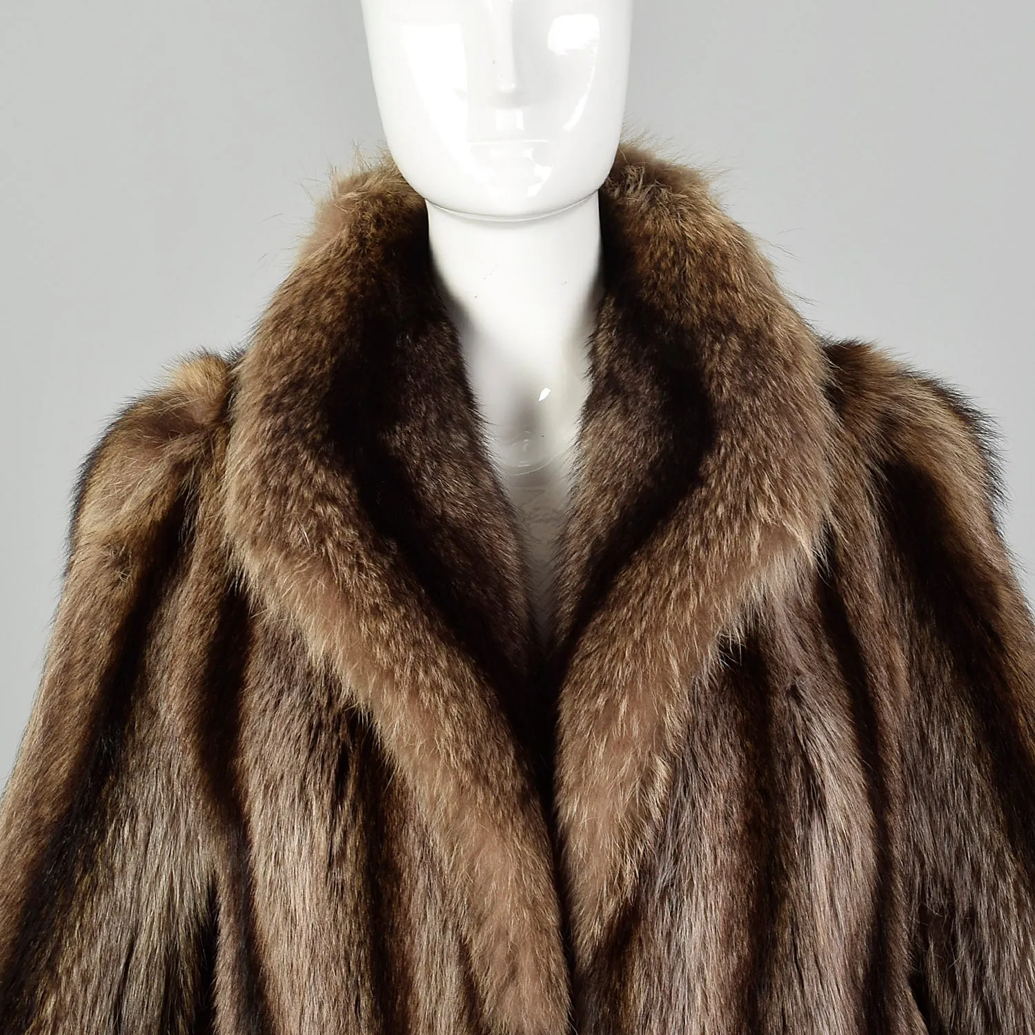 Medium 1970s Raccoon Fur Coat