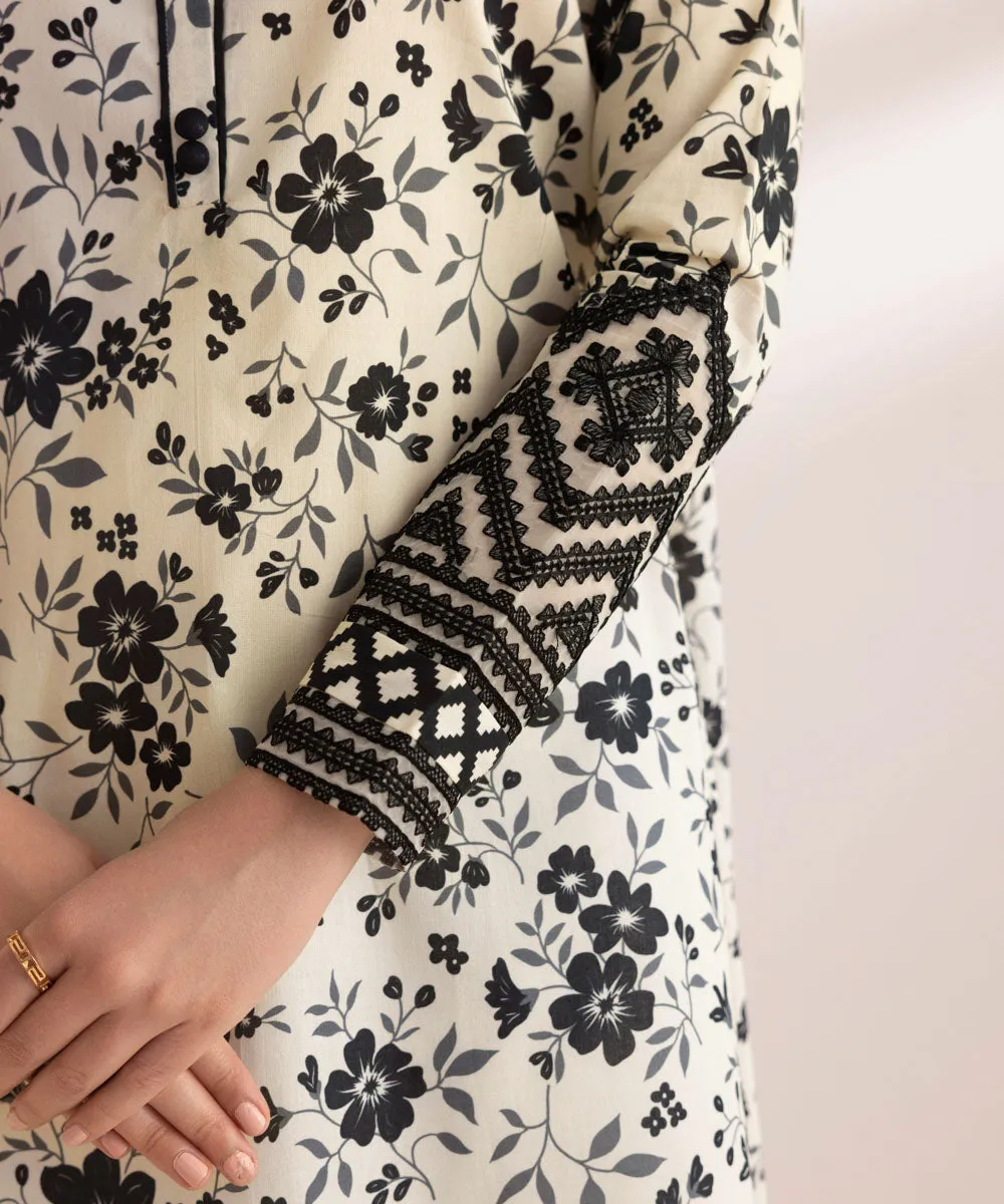 Monochrome '24-2 Piece - Embroidered Lawn Suit - 0U2Dedy24V41