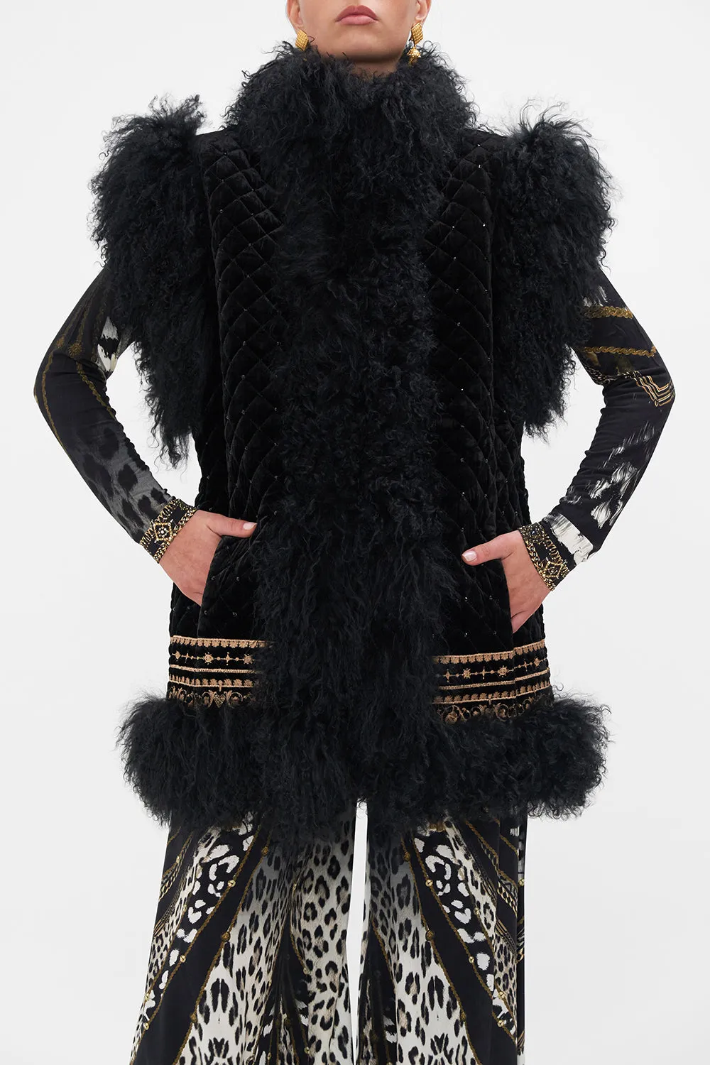 OVERSIZED FAUX FUR GILET UNTAMED ROYALTY