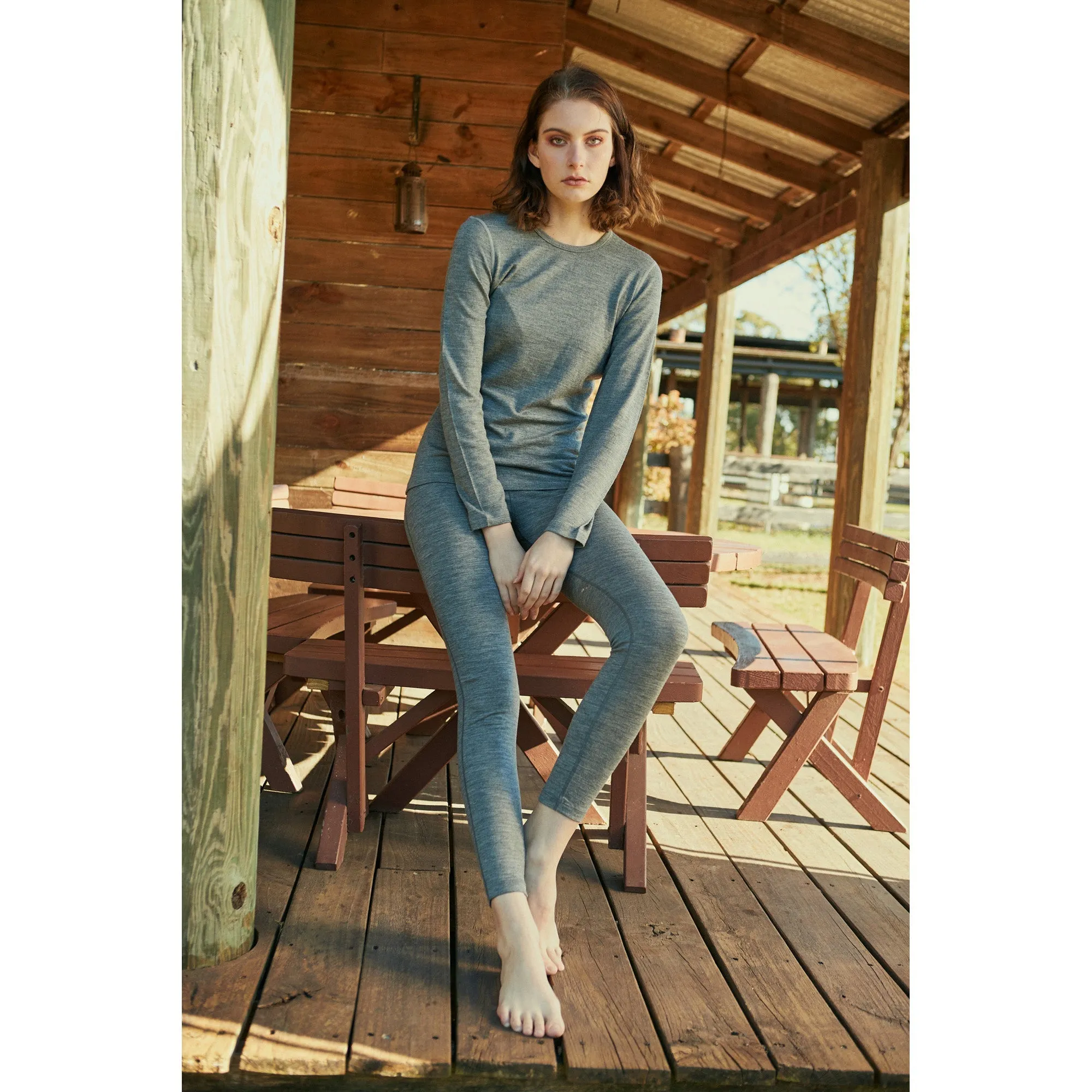 Ozwear Women'S 200 100% Merino Wool Long Sleeve Crew