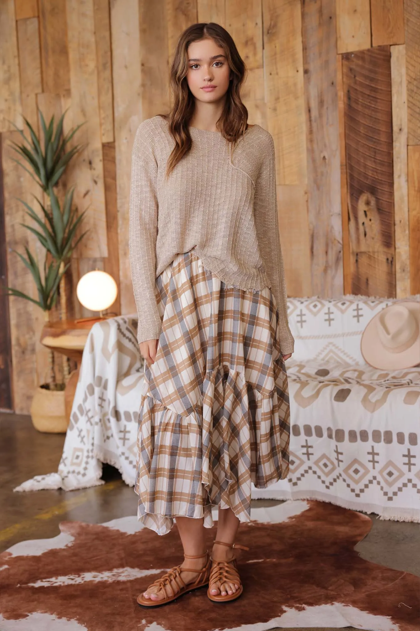 PLAID RUFFLE HANDKERCHIEF HEM MIDI SKIRT