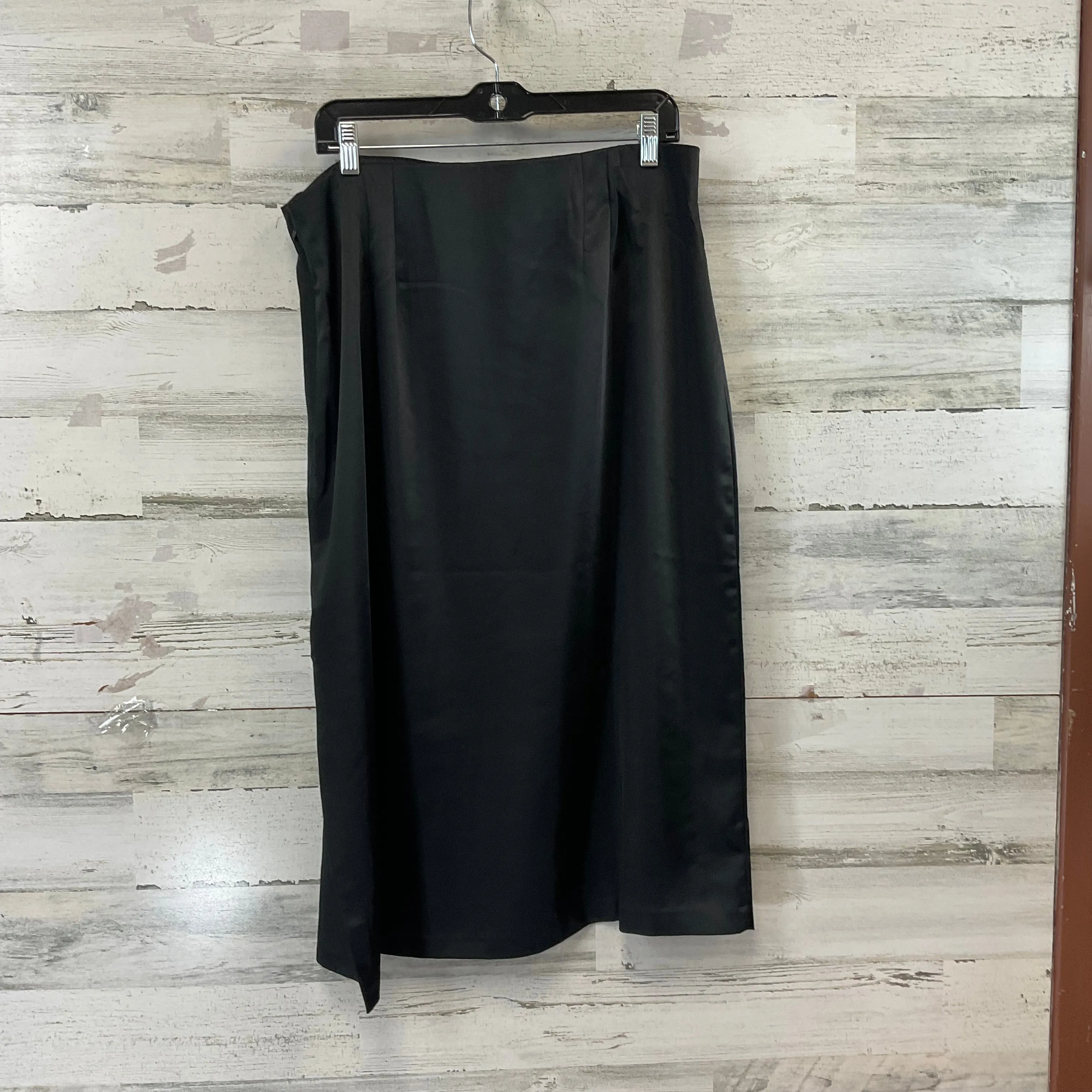 Skirt Midi By Old Navy In Black, Size: Xl