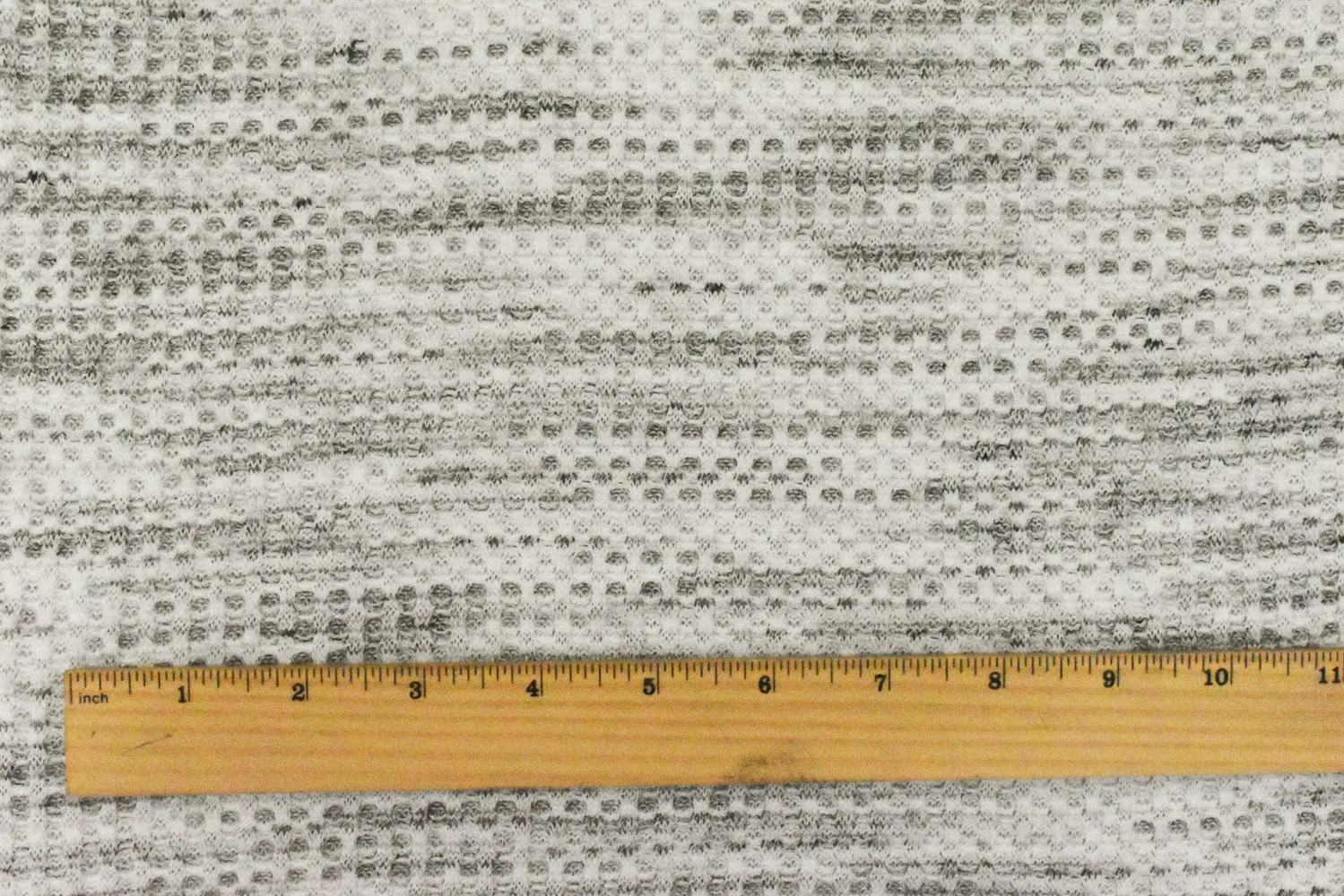 Soft Gray-White-Black Texture Stretch Brushed Thermal Knit Fabric