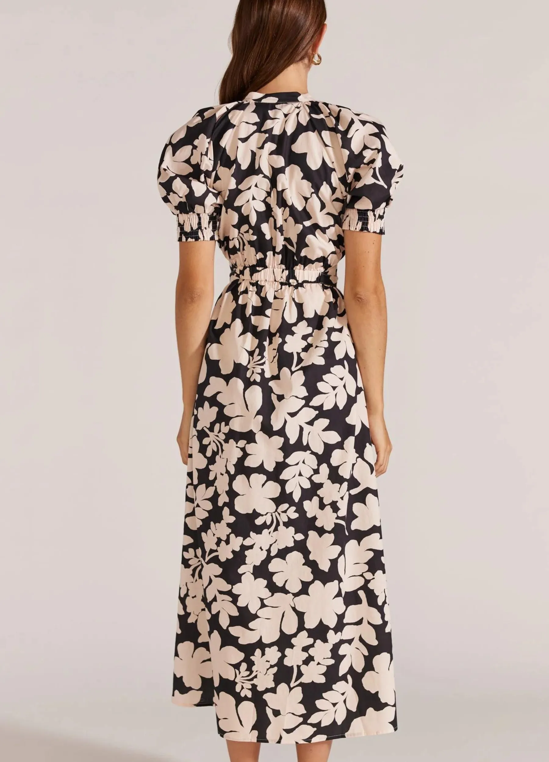 Staple the Label - Short Sleeve Selita Cut Out Midi Dress