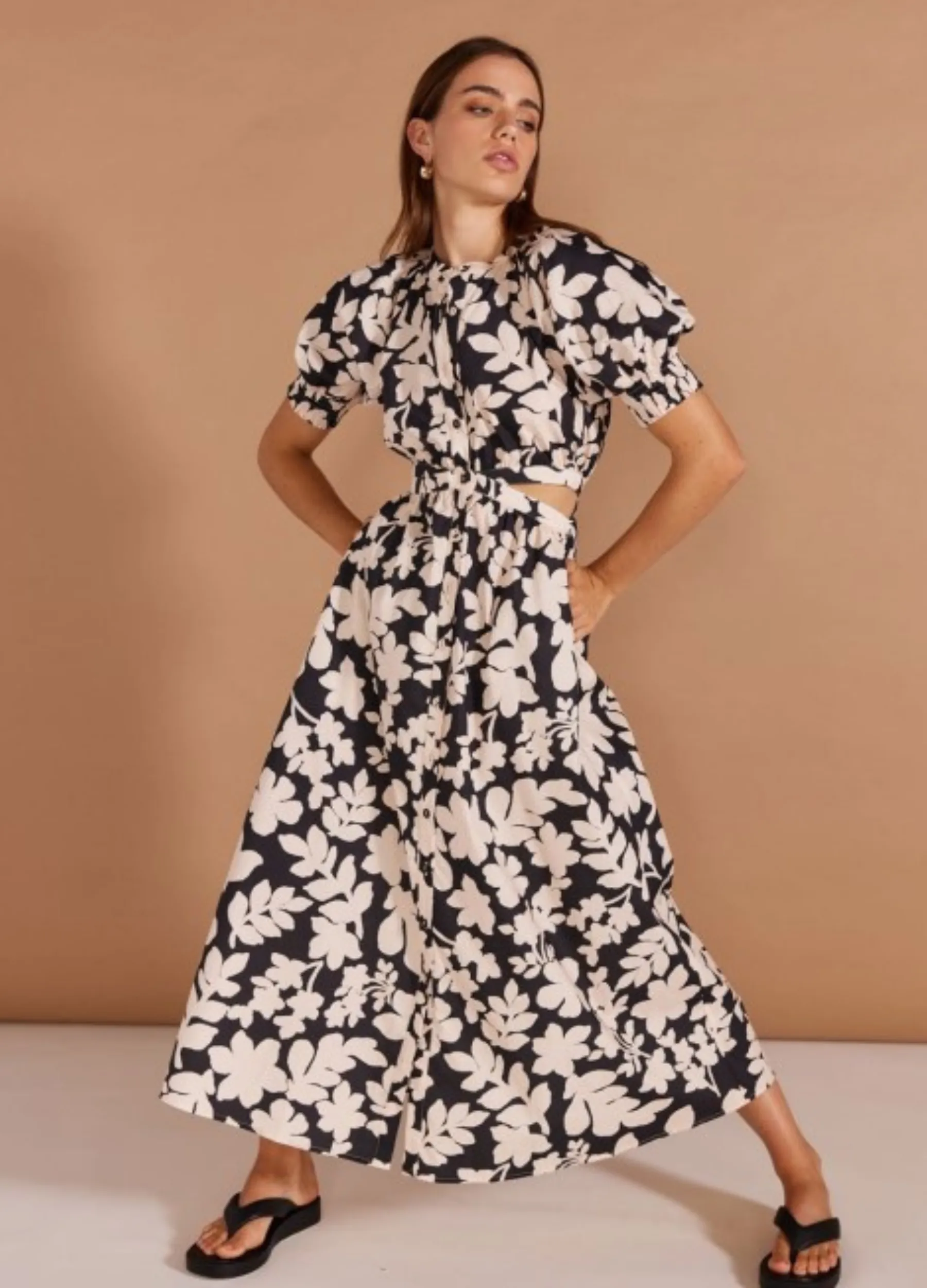 Staple the Label - Short Sleeve Selita Cut Out Midi Dress