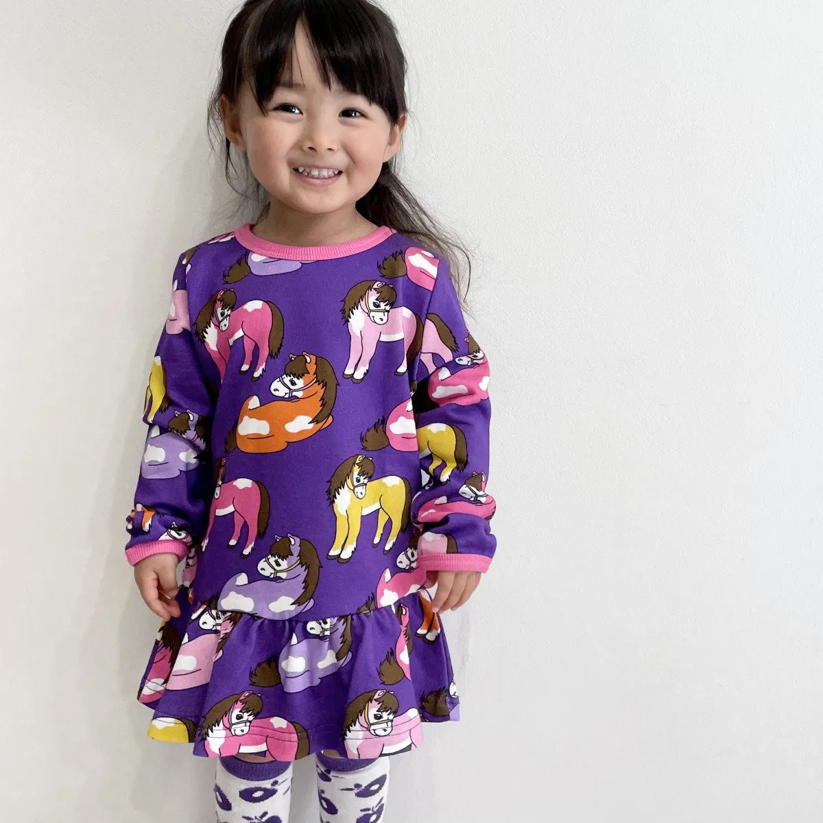 Sweatshirt with horses