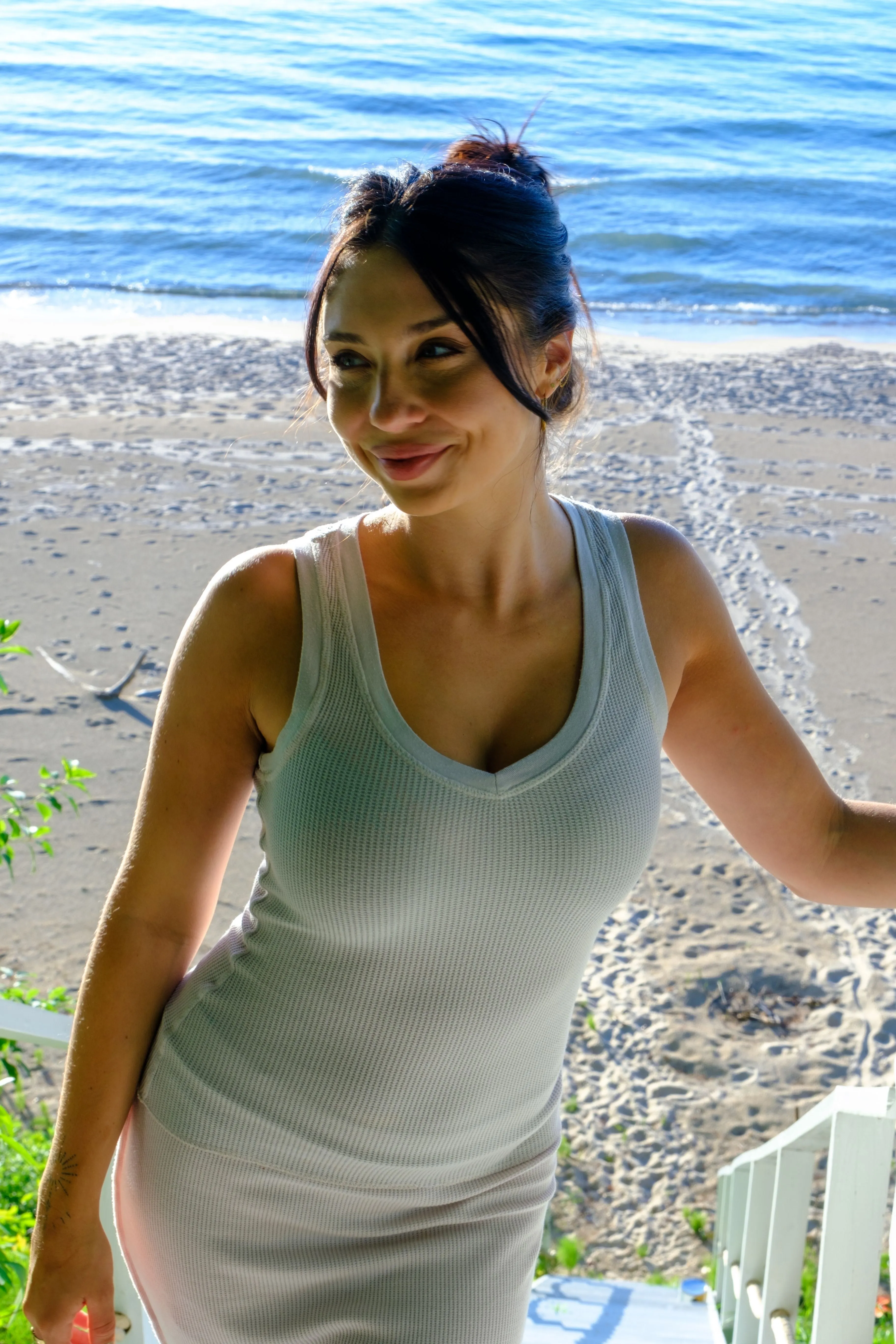 THERMAL V NECK TANK - ANTIQUE